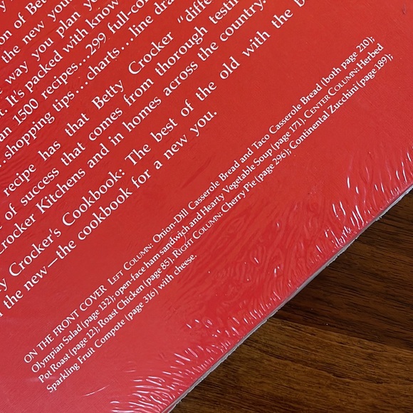 VINTAGE SEALED BETTY CROCKER'S COOKBOOK - WHITE SPIRAL BOUND - COLLECTIBLE! - Picture 6 of 9